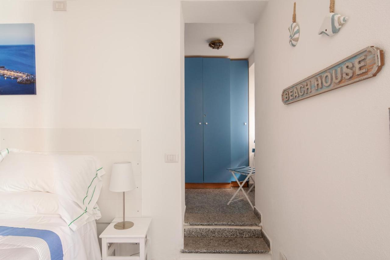 Ludovica Flat Hotel Vernazza Exterior photo