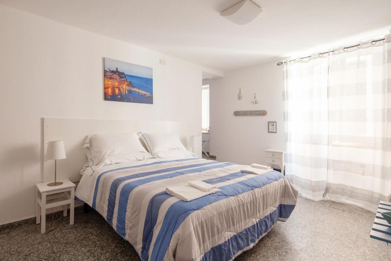 Ludovica Flat Hotel Vernazza Exterior photo